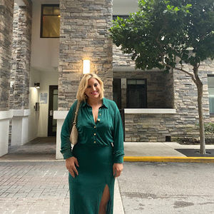 Meet your Posher, Briana